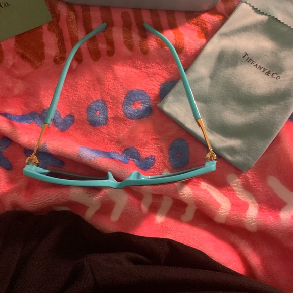 Tiffany Sunglasses Blue and Diamond Key - Picture 2 of 6